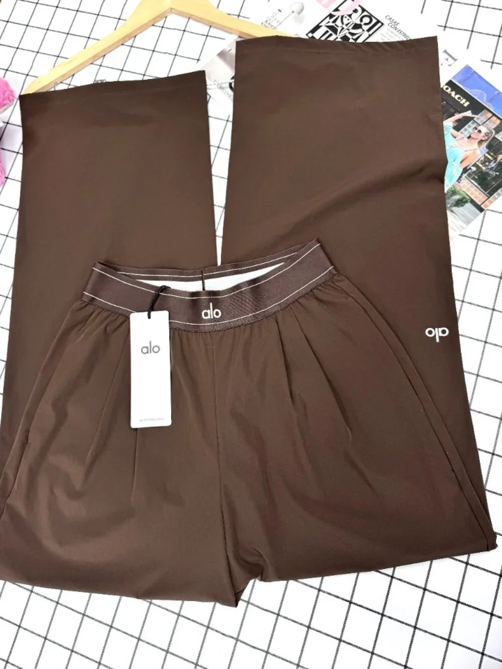 ALO Yoga brand new